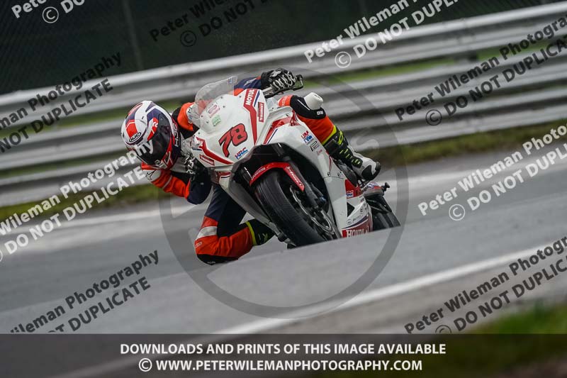 anglesey;brands hatch;cadwell park;croft;donington park;enduro digital images;event digital images;eventdigitalimages;mallory;no limits;oulton park;peter wileman photography;racing digital images;silverstone;snetterton;trackday digital images;trackday photos;vmcc banbury run;welsh 2 day enduro